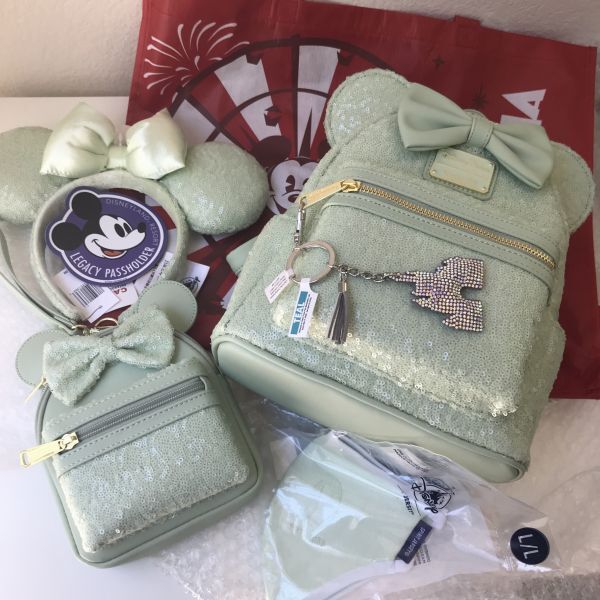 【Loungefly】ディズニー パークス ミントグリーン バックパック カチューシャ キーチェン セット ラウンジフライ WDW Disney 7pcs set_画像1