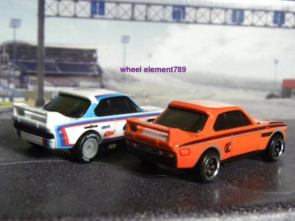 即決 ルース2個☆☆'73 BMW 3.0 CSL RACE CAR オレンジ、白（プレミアモデル） HOT WHEELS ホットウィールの画像4