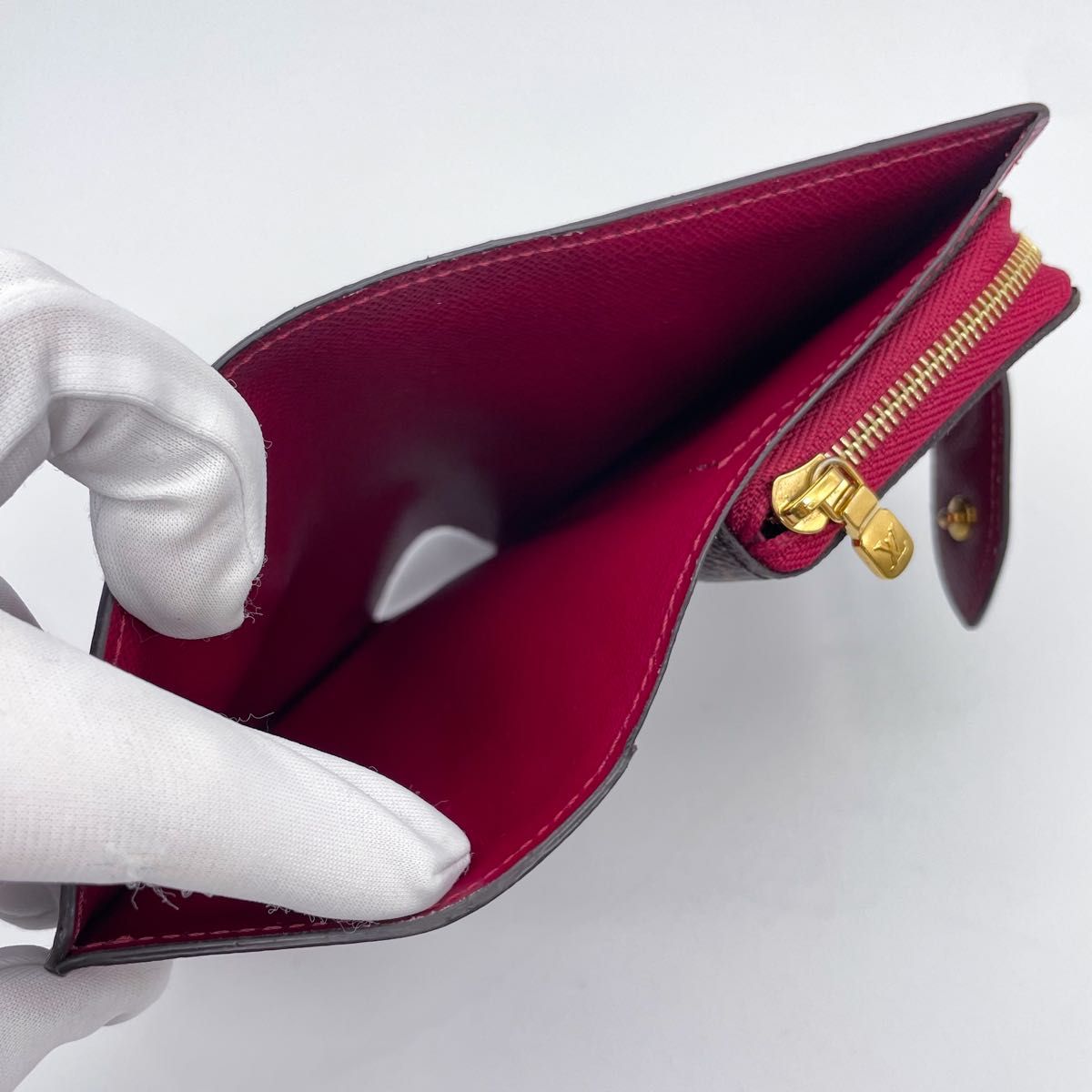 【極美品】 Louis Vuitton ルイヴィトン ポルトフォイユ ジュリエット モノグラム フューシャ　折り財布　RFID