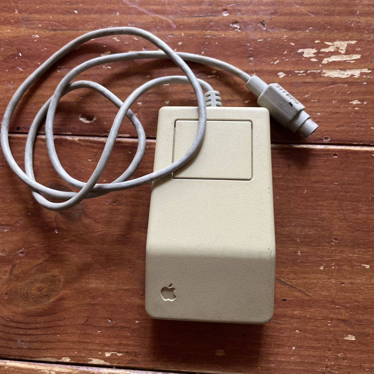 Mac old model. square shape mouse Apple