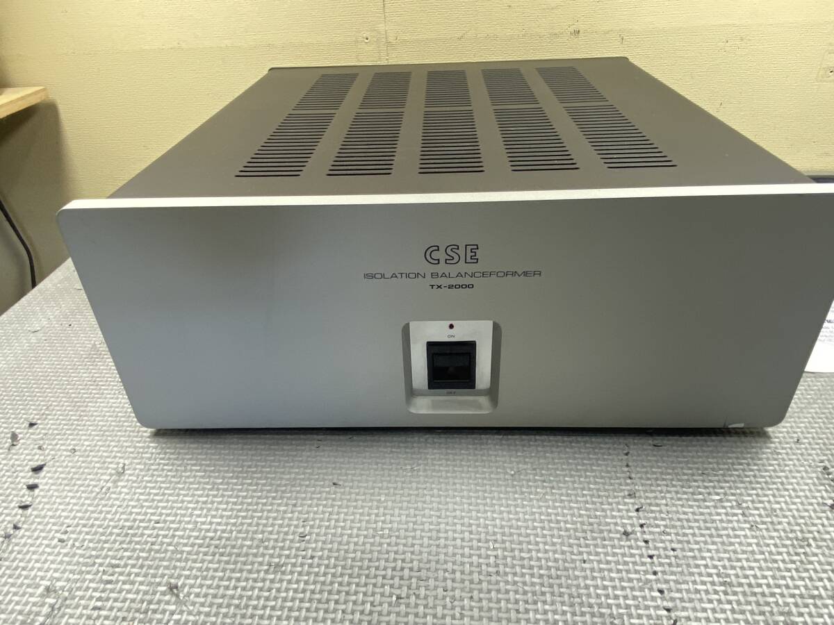 330 CSE TX-2000 クリーン電源 アイソレーションレギュレーターの画像2
