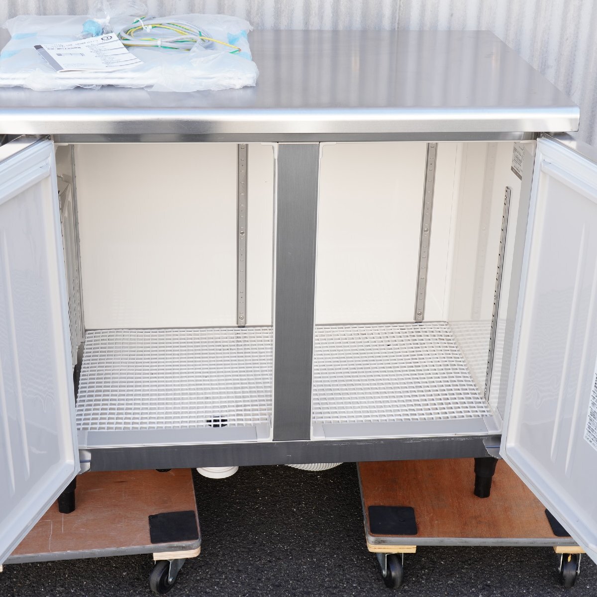 ホシザキ 業務用 テーブル型冷蔵庫 RT-120MNCG 2022年製 W120 D60 H82cm [H652]の画像3