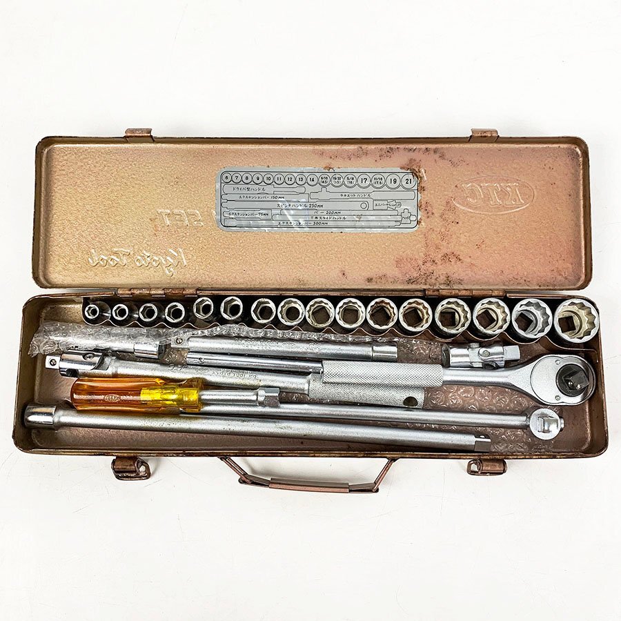 KTC ソケットレンチセット 工具セット 専用ケース付き HIGH QUALITY SOKET WRENCH SET KYOTO TOOL [M11516]の画像1