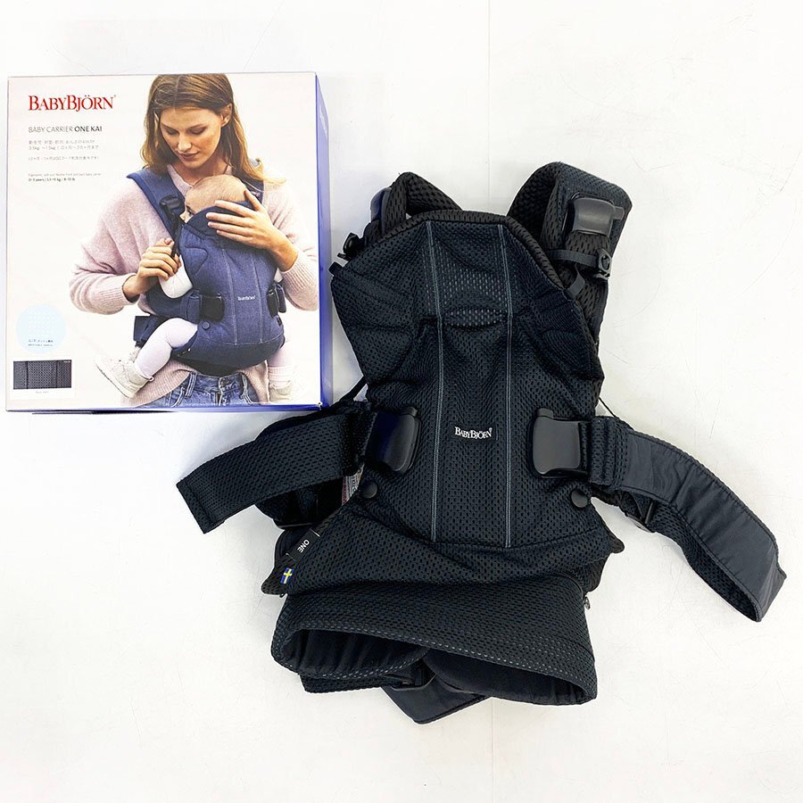 美品 babybjorn ベビービョルン ONE KAI Air ワンカイエアー 抱っこ紐 BABY CARRIER ブラック おんぶひも [M11228]_画像1