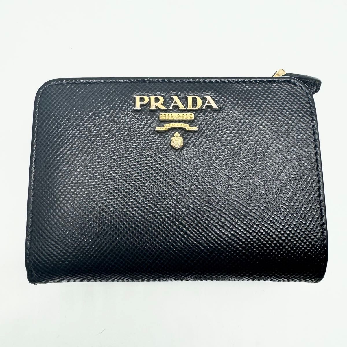 【未使用級美品】PRADA プラダ 二つ折り財布 L字ファスナー サフィアーノレザー ブラック ゴールド