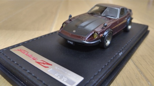 即決 イグニッションモデル　NISSAN　FAIRLADY ZG HS30 日産　フェアレディ　マルーン　サーキット　ワタナベホイール　限定80台　1/43　_画像1