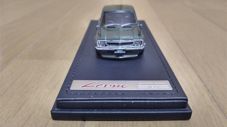 即決 イグニッションモデル　TOYOTA　COROLLA　LEVIN　TE27　トヨタ　カローラ　レビン　グリーン　ワタナベホイール　1/43　絶版_画像4