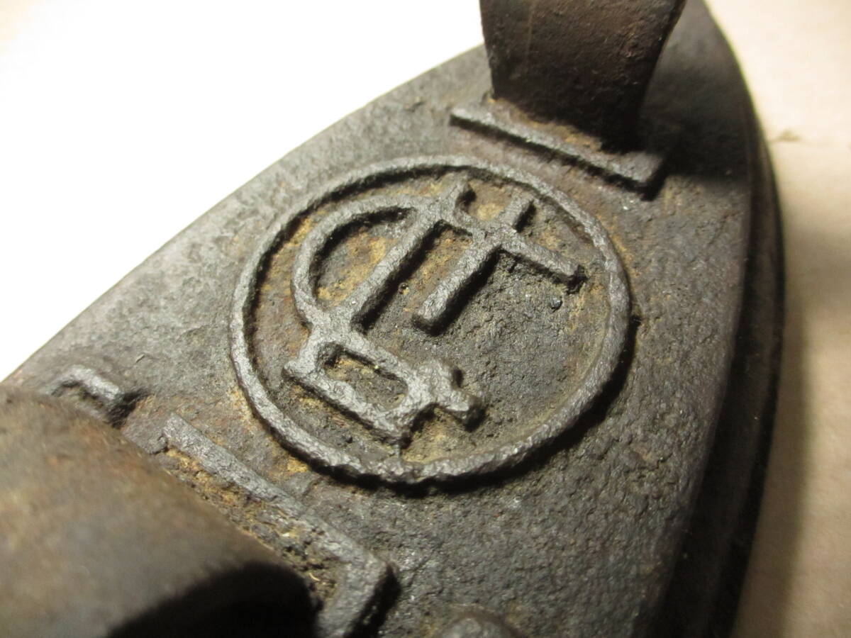 ◇ 英国製 鉄製 ミニアイロン 1900年頃 アンティークの画像7
