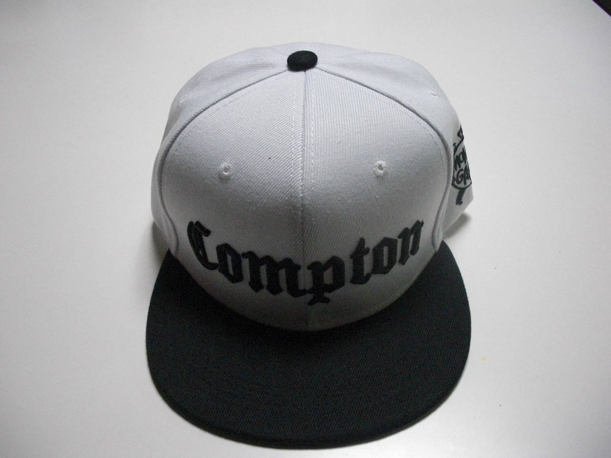 ギャングスタ「Compton」刺しゅうキャップ（黒×白）・ローライダー・HIPHOP・チカーノ・メキシカン・送料￥300_画像1