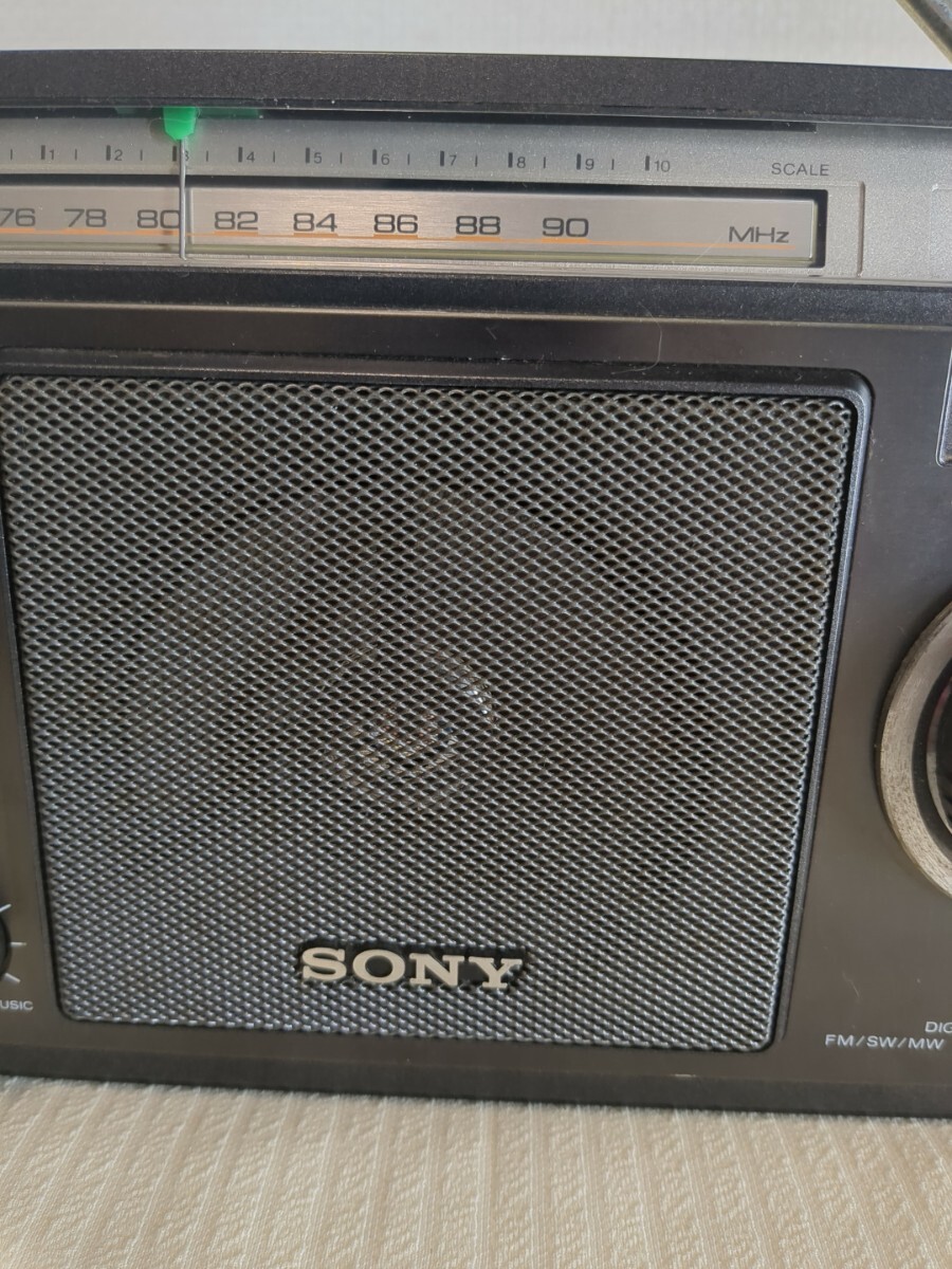 希少 SONY ICF-6500 5バンドマルチバンドレシーバー FM/MW/SW1/SW2/SW3 昭和レトロ 電池での動作確認済の画像9