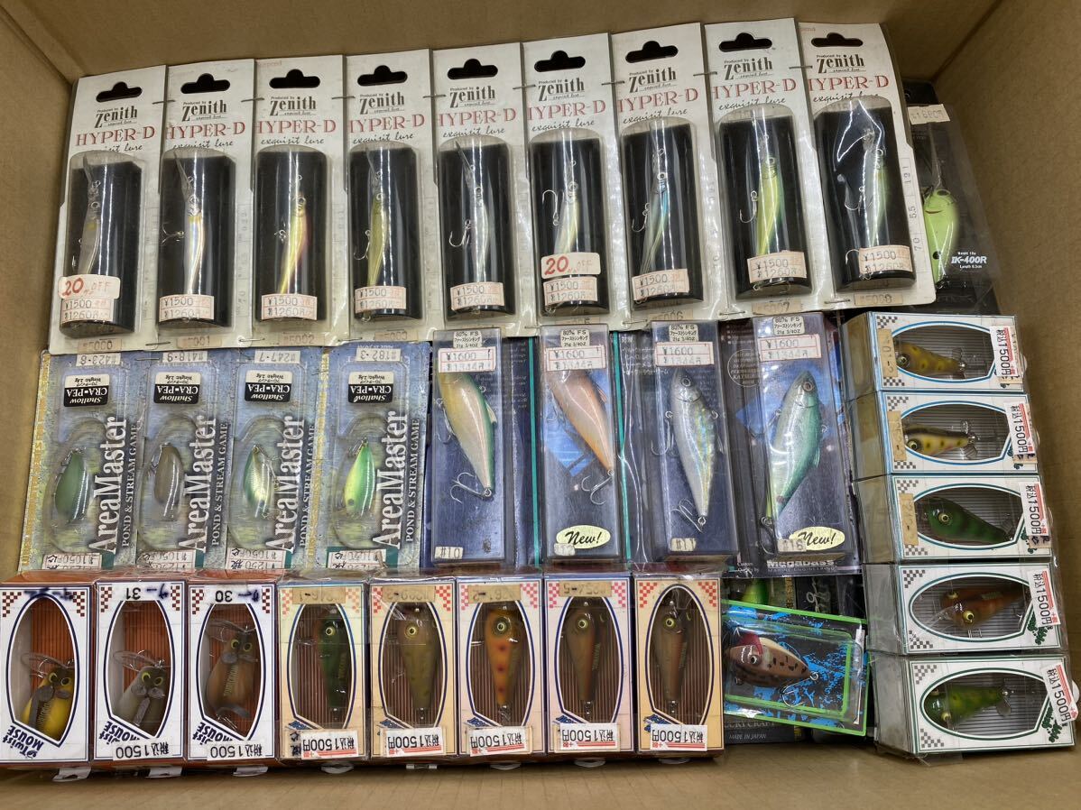 01【新品未使用品】バスルアー 大量まとめ売り 合計256個！！ Daiwa/Rapala 他 バス釣り/プラグ/ミノー/ポッパー/キャスティングの画像3