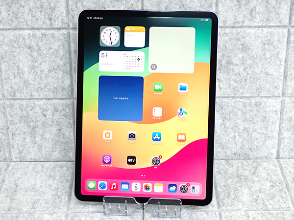 【中古 美品】iPad Pro 11インチ 第4世代 Wi-Fi 128GB スペースグレイ MNXD3J/A 2022年秋モデル バッテリー最大容量100％ 本体 (PDA95-1)の画像1