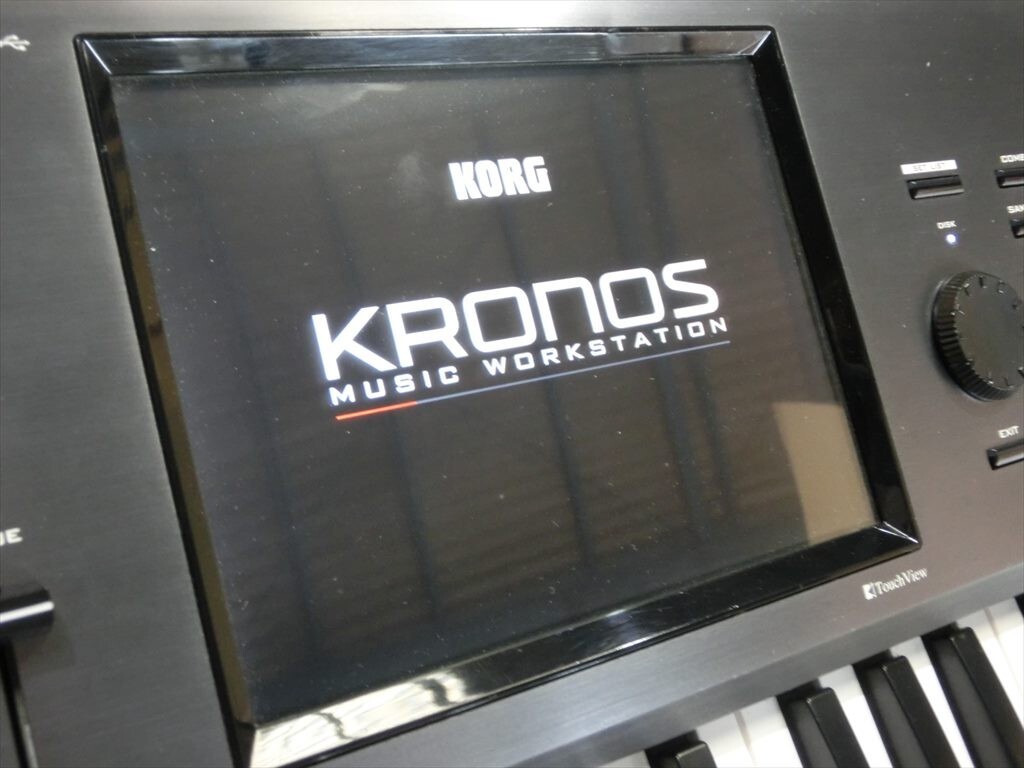 T【3ほ-63】【220サイズ】KORG KRONOS-61 61鍵キーボードシンセサイザー/通電可/動作未確認_画像7