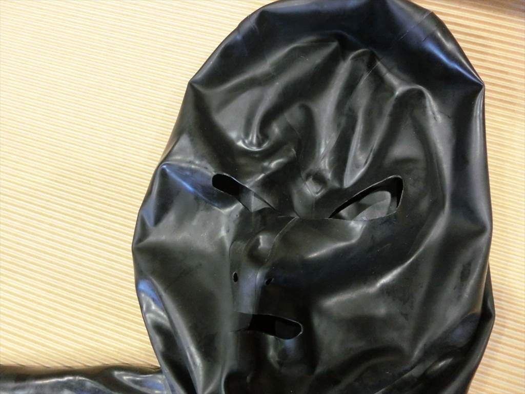 T【Y3-51】【60サイズ】▲全頭マスク ブラックラバーキャットスーツ/XLサイズ/メンズ/コスプレ衣装/※匂い・汚れ有の画像2