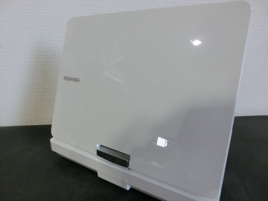 T【C4-46】【80サイズ】▲TOSHIBA 東芝/REGZA レグザ/SD-P910S ポータブルDVDプレーヤー/通電可/ジャンクの画像5