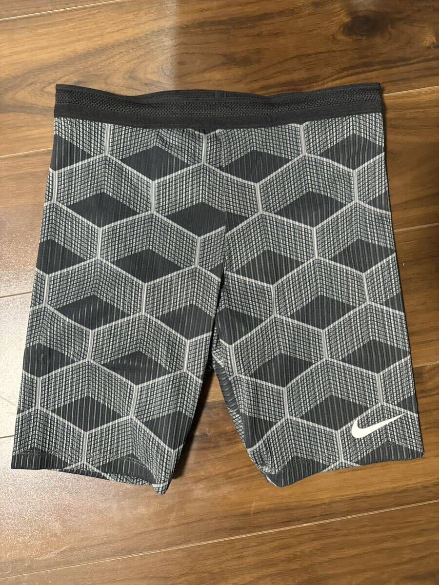 ナイキ　エアロスイフト　ハーフタイツ　ケニア代表モデル　nike Sサイズ