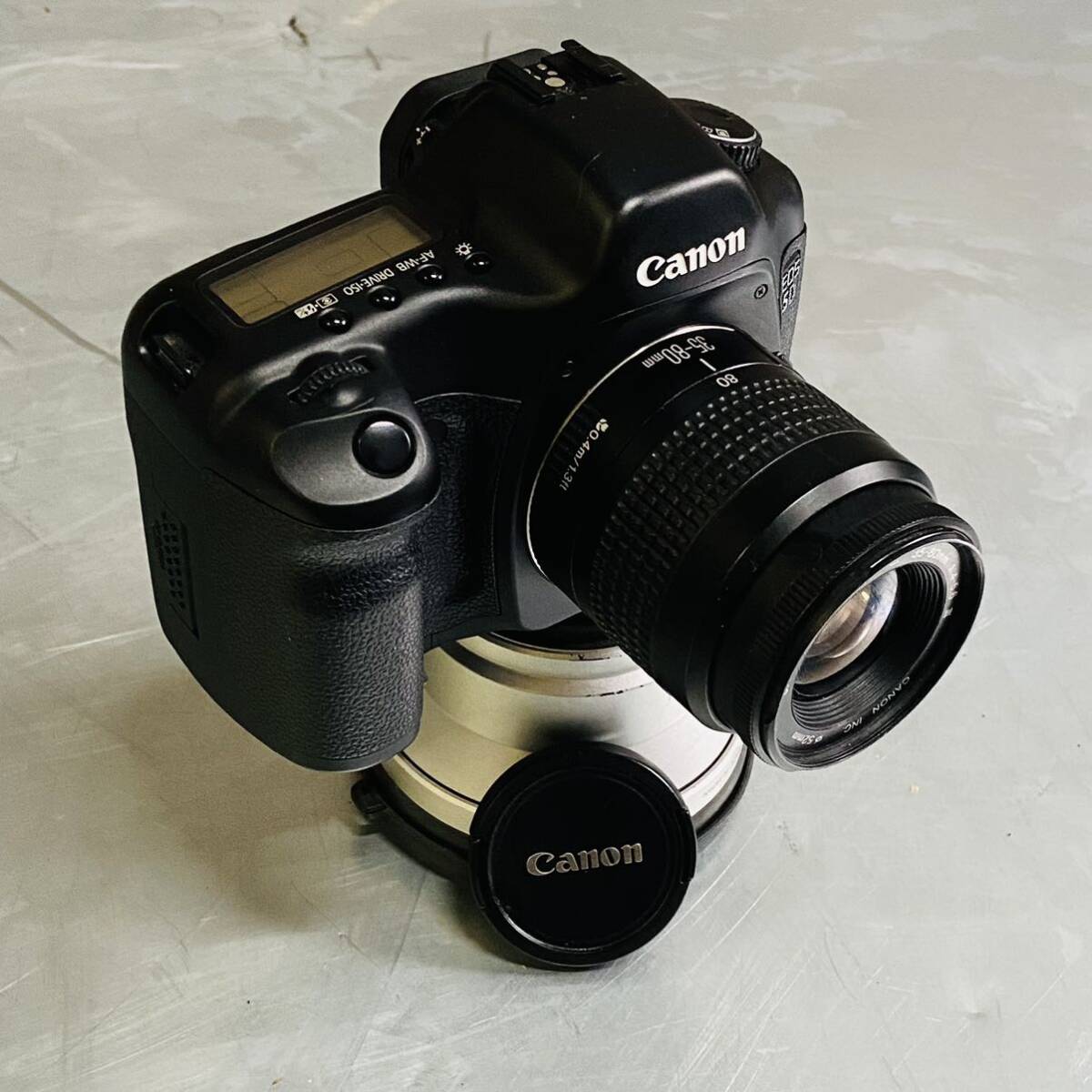 Canon キャノン EOS 5D 中古品レンズ付きの画像3