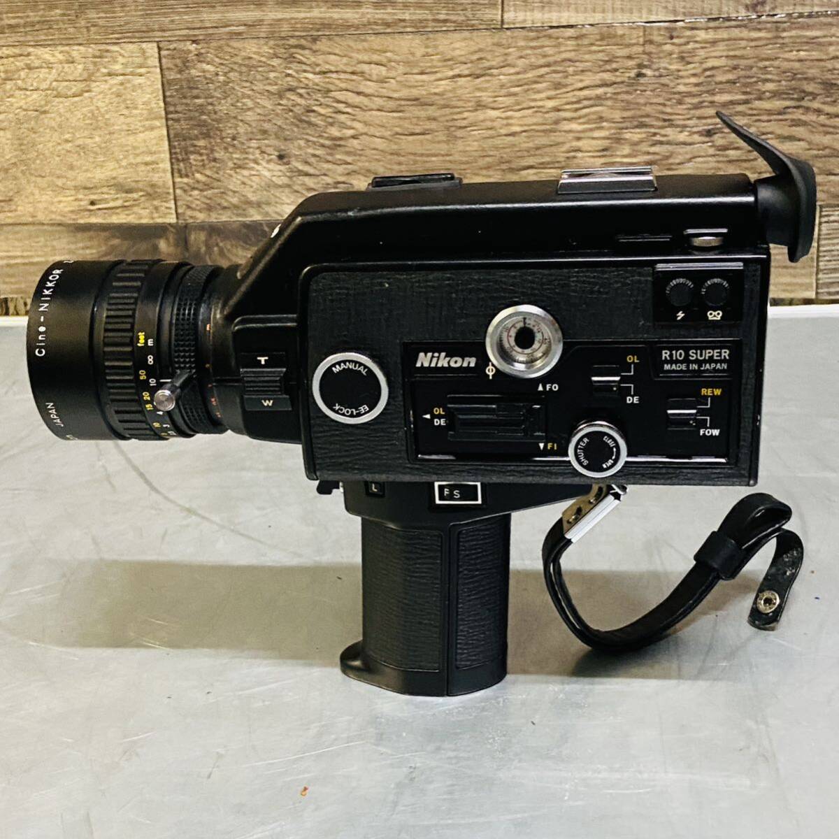 Nikon R10 SUPER 8mm Cine-NIKKOR Zoom-C Macro 1:1.4 f7-70mm フィルムカメラ 昭和レトロ 訳あり中古品の画像5