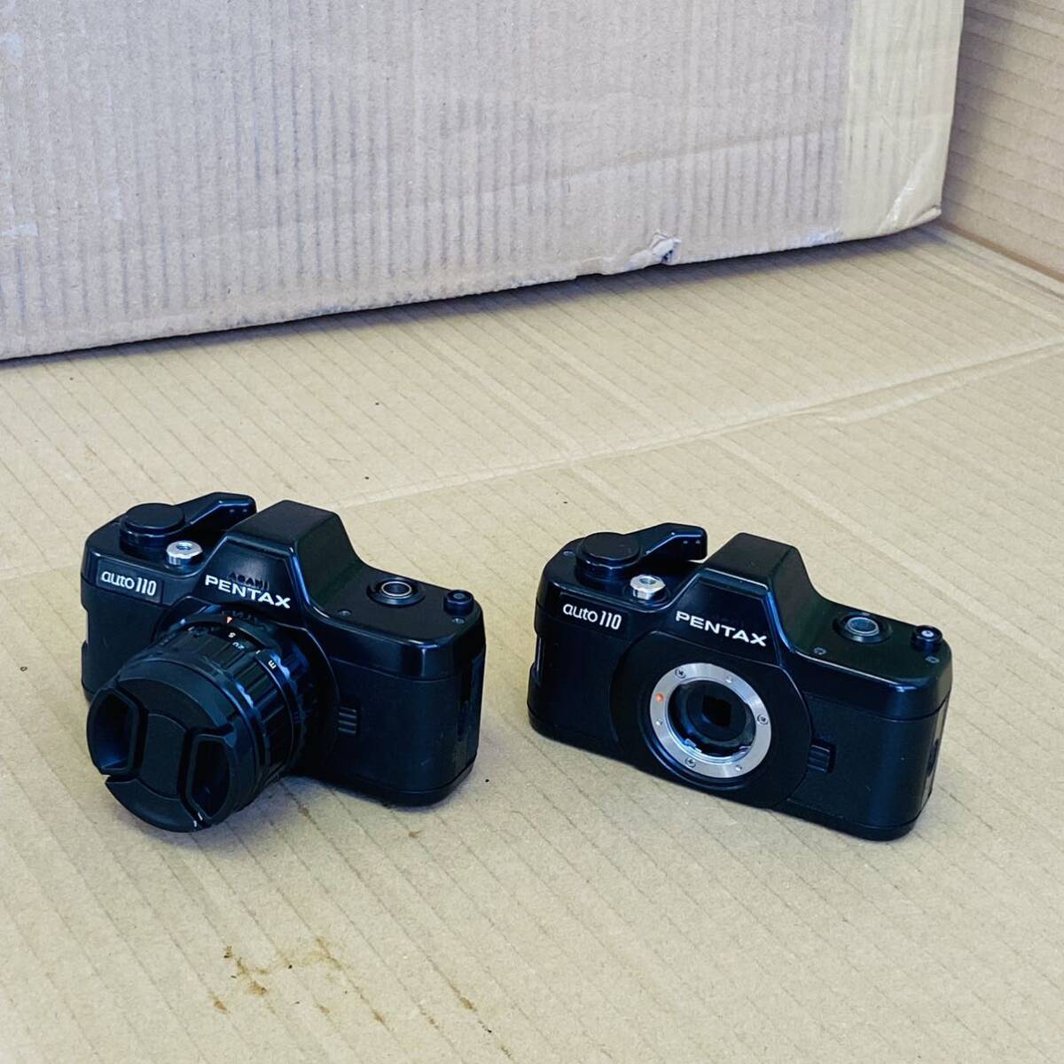 希少レア品ASAHI PENTAX auto110 スケルトン Pentax-110 50mm1:2.8 50mm レンズアサヒペンタックス 小型フィルムカメラ2台まとめて現状品_画像5