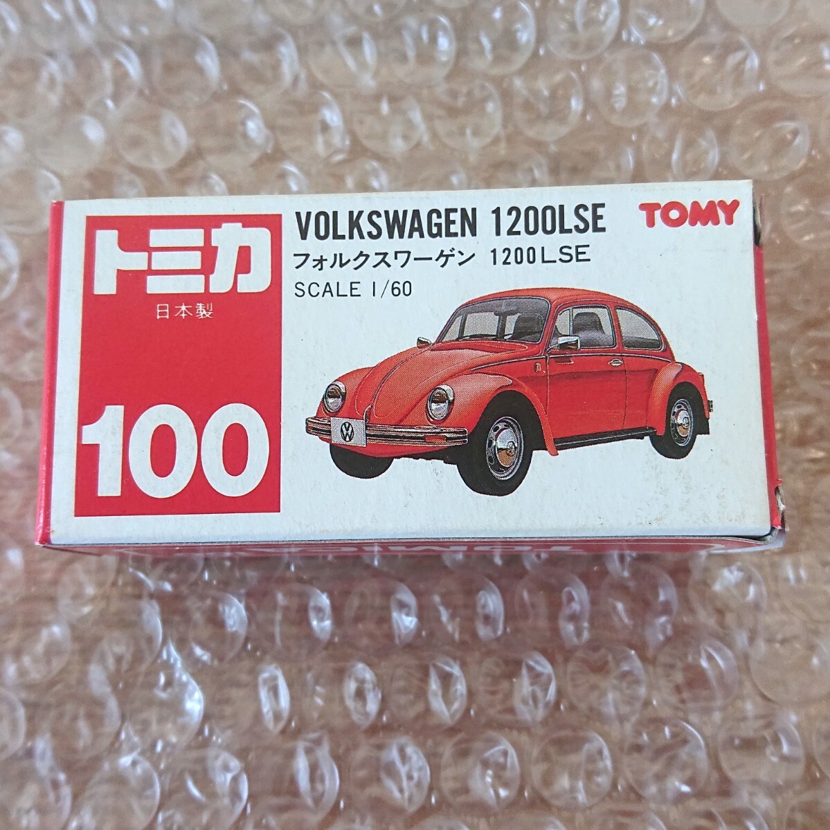 トミカ ミニカー 赤箱 日本製 フォルクスワーゲン 1200 LSE 100_画像1