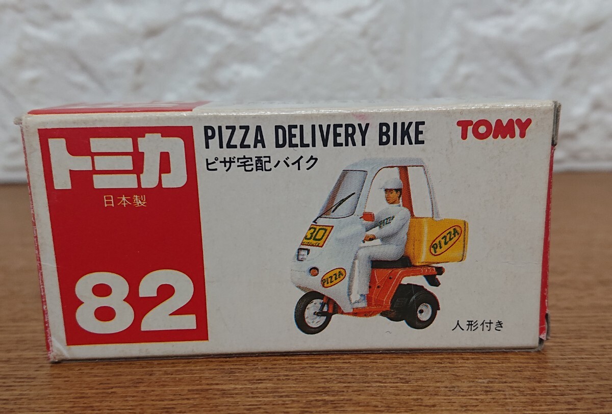 トミカ ミニカー 赤箱 日本製 82 ピザ宅配 バイク PIZZA DELIVERY BIKE トミー TOMY の画像1