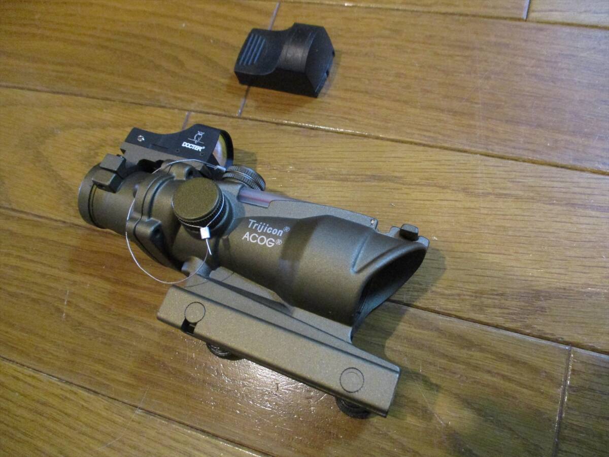 Trijicon ACOG TA31ECOS 4X32スコープ&ドクターサイト フル刻印の画像1