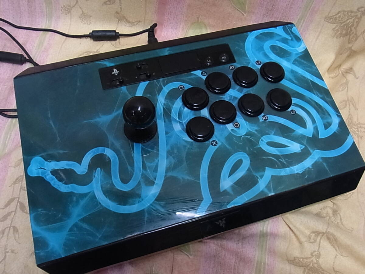 GA12-10/RAZER PANTHERA アーケードスティック PS4 PS3 レイザーパンテラ プレイステーション3 プレイステーション4 ジャンク アケコンの画像1