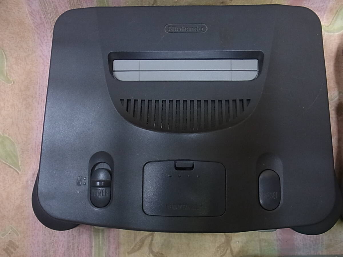 GA35-8/NINTENDO64 本体 3台 まとめて 本体のみ ニンテンドー64 ニンテンドウ64 任天堂 ジャンク 本体のみの画像2