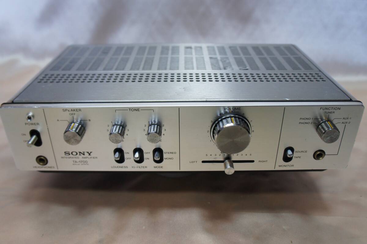 * Sony *TA1700* amplifier * Junk * radio-cassette tenskeCF-2700. unity design design * radio * cassette deck *SONY*