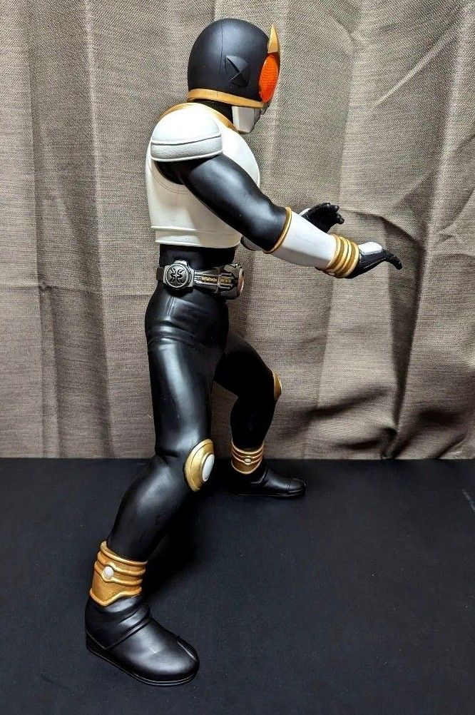 仮面ライダークウガ グローイングフォーム 京本コレクション 仮面ライダークウガ グローイングフォーム 京本コレクション