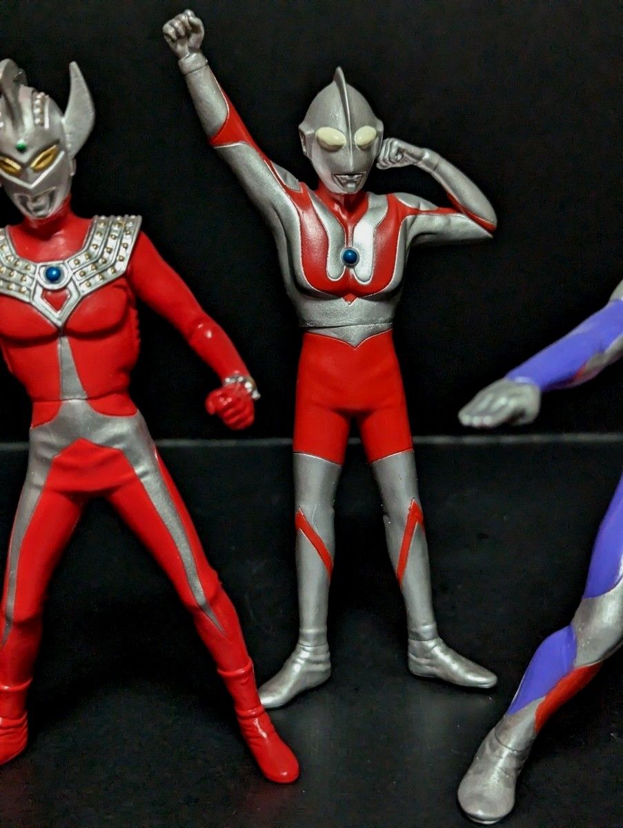 ウルトラマン、セブン、タロウ、ティガ、 ガイアソフビ フィギュア