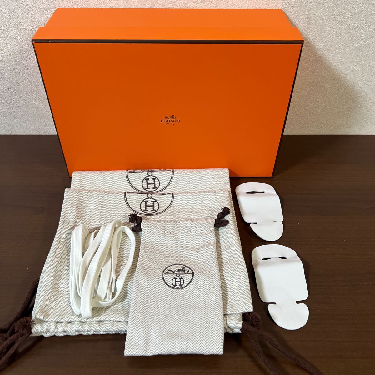 【極美品】HERMES エルメス デイ レザー スニーカー ケリー金具 size 36 1/2 ホワイト レディースの画像10