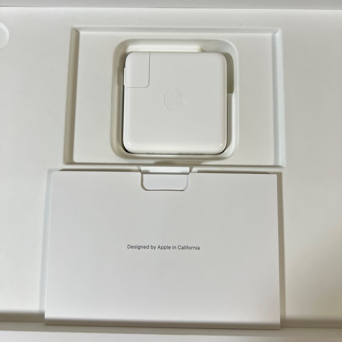 【美品】Apple MacBook Pro 13インチ M1 16GB 1TB Z11F000D6 カスタマイズモデル 説明文参照の画像8