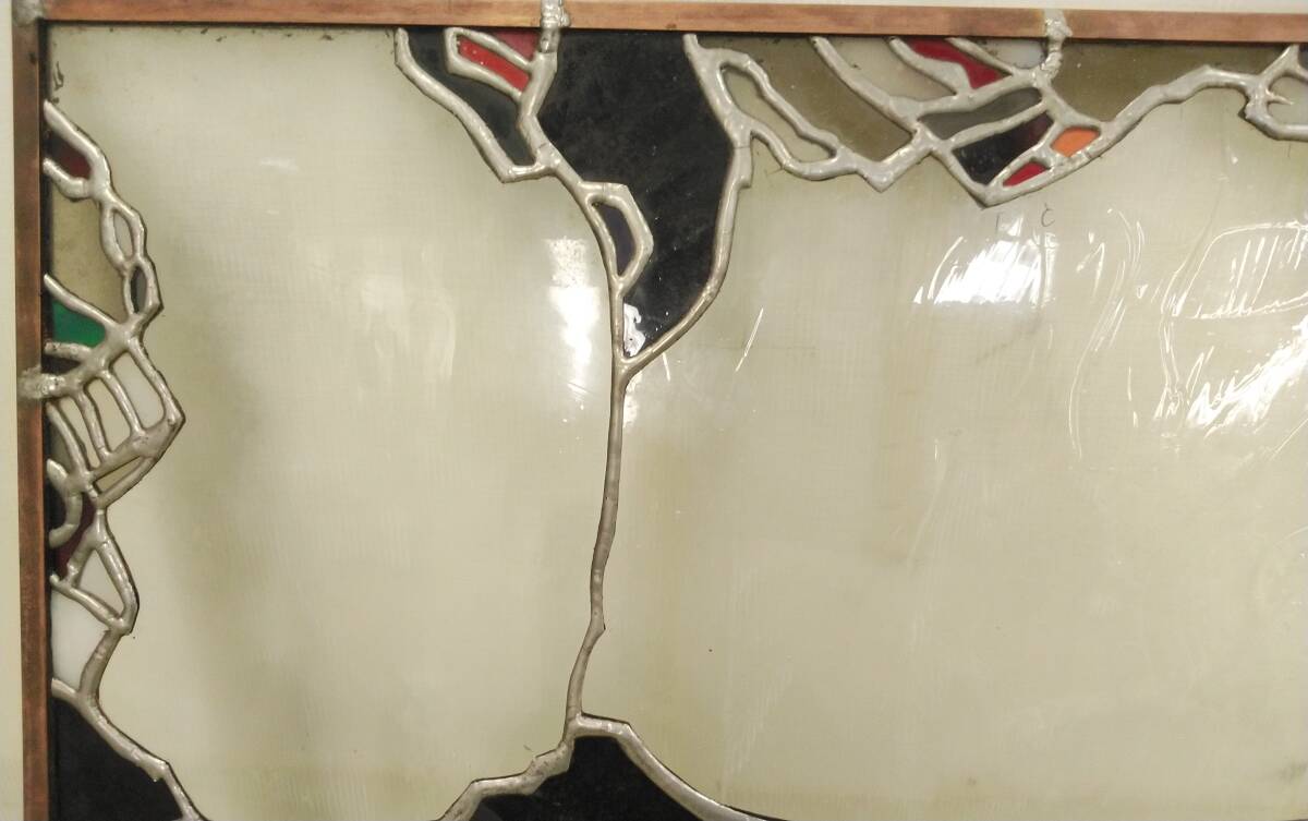 時代物 アンティーク ステンドグラス 73㎝×48㎝×1cm 色硝子 ヴィンテージ 昭和レトロ オールド ガラス 窓 古ガラス ギヤマンの画像2