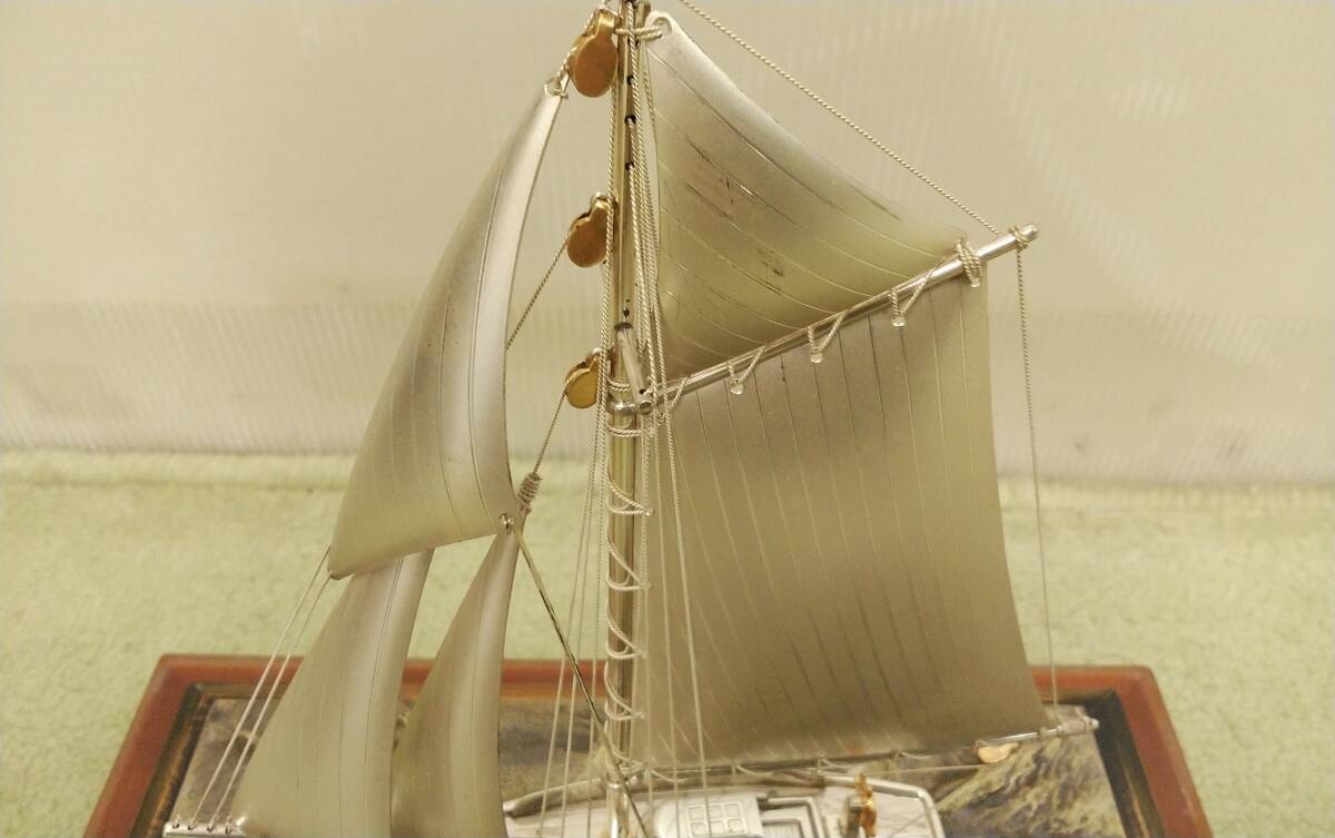 B 純銀製 ヨット STERLING 950刻印 ガラスケース付き 銀細工 置物 帆船 船の画像6