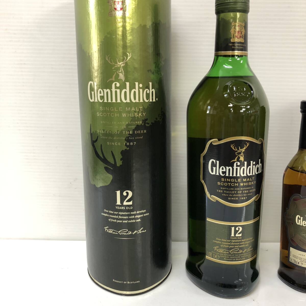 未開栓）SCOTCH WHISKY スコッチ ウイスキー Glenfiddich グレンフィディック 12年 18年 2本セット 1000ml 200ml_画像3