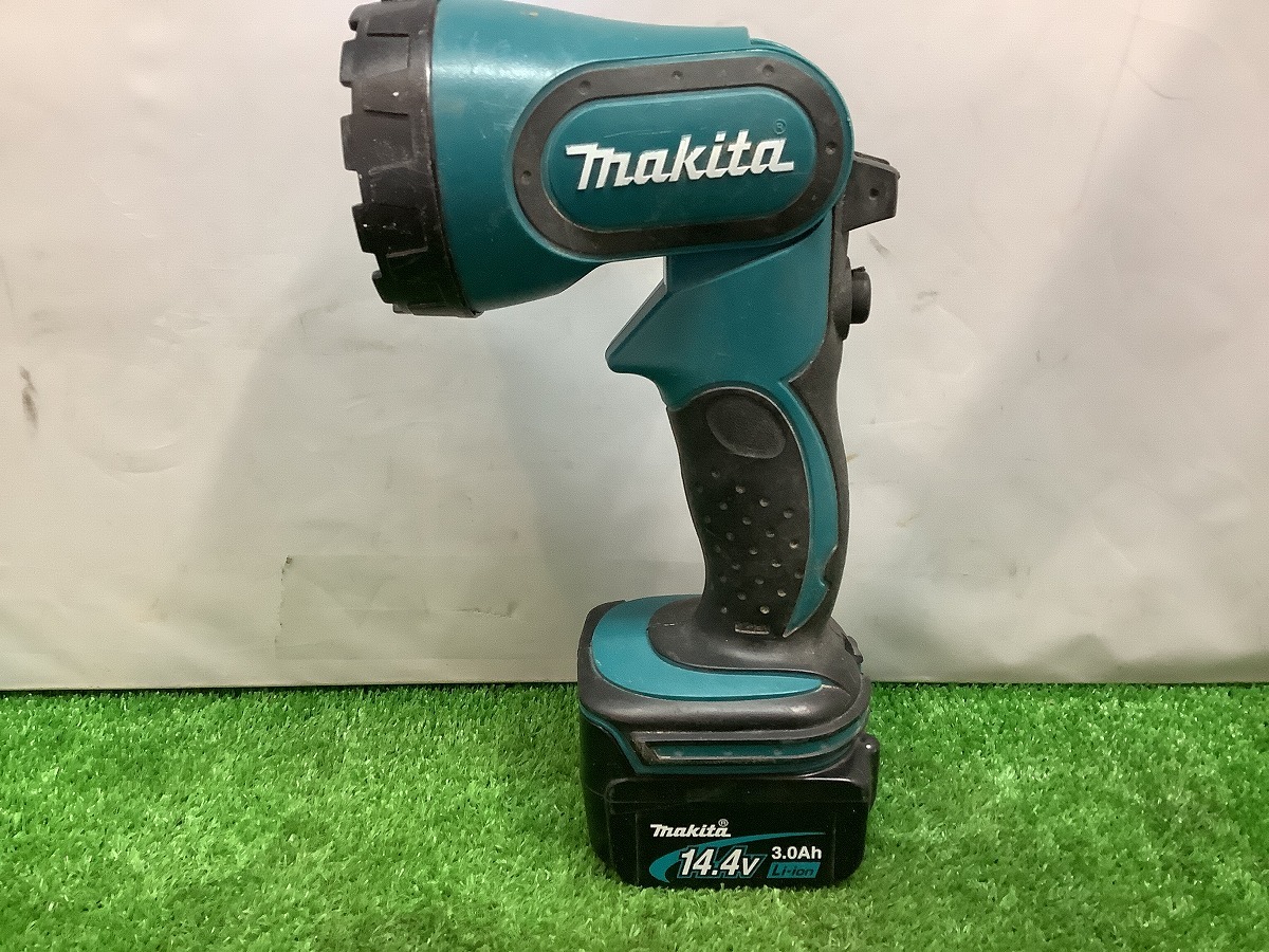 中古品 makita マキタ 14.4V フラッシュライト ML145_画像1