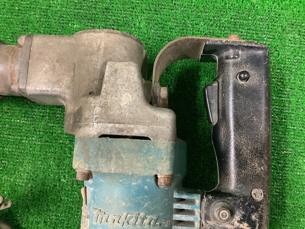 中古品 makita マキタ 六角軸 電動ハンマー HM0810_画像6