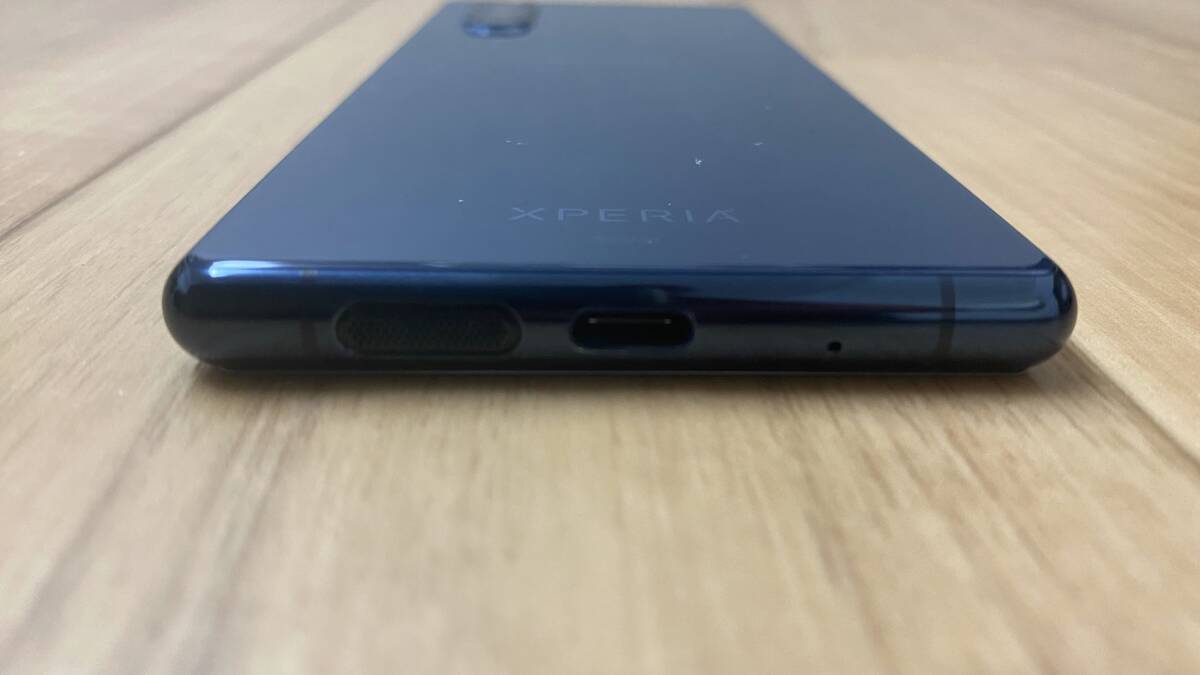 Xperia 5 ブルー 6.1インチ メモリー6GB ストレージ64GB 中古美品_画像6