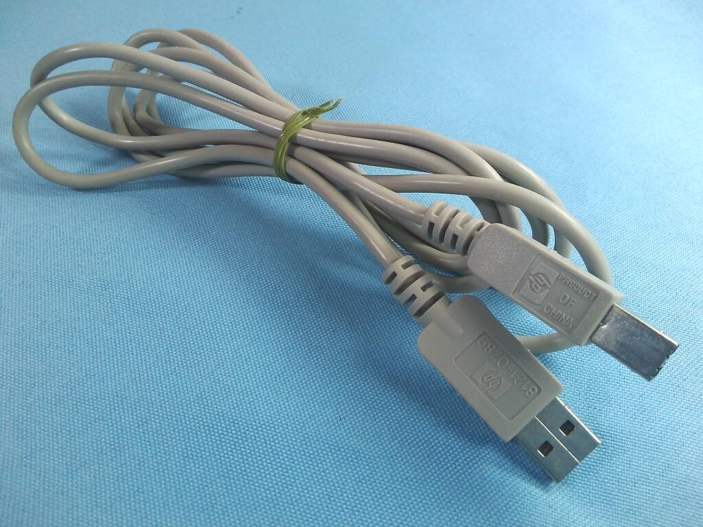 HP　USBケーブル 　　Aタイプ-Bタイプ　USB2.0 　約1.8m_画像1
