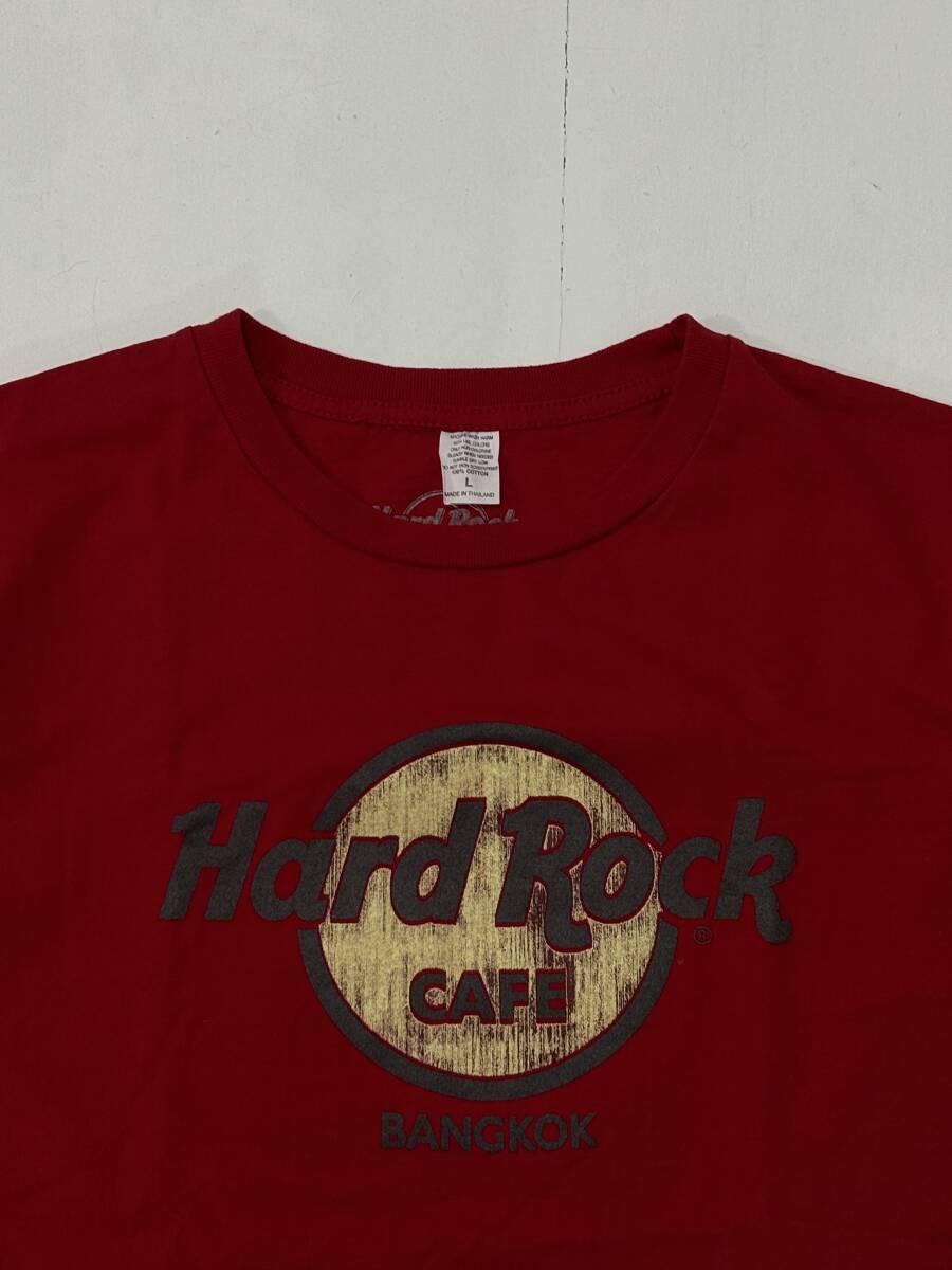 【Hard Rock CAFE】ハードロックカフェ Bangkok バンコク タイ製 ロゴ プリント クルーネック Tシャツ バンドＴ バンＴ 半袖 赤 レッド