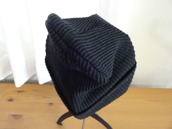 （DAISO）キッズ・ガールズ　黒色帽子　ニット帽　サイズ５６cm〜５８cm　キャップ　帽子　スタイルハット_画像4