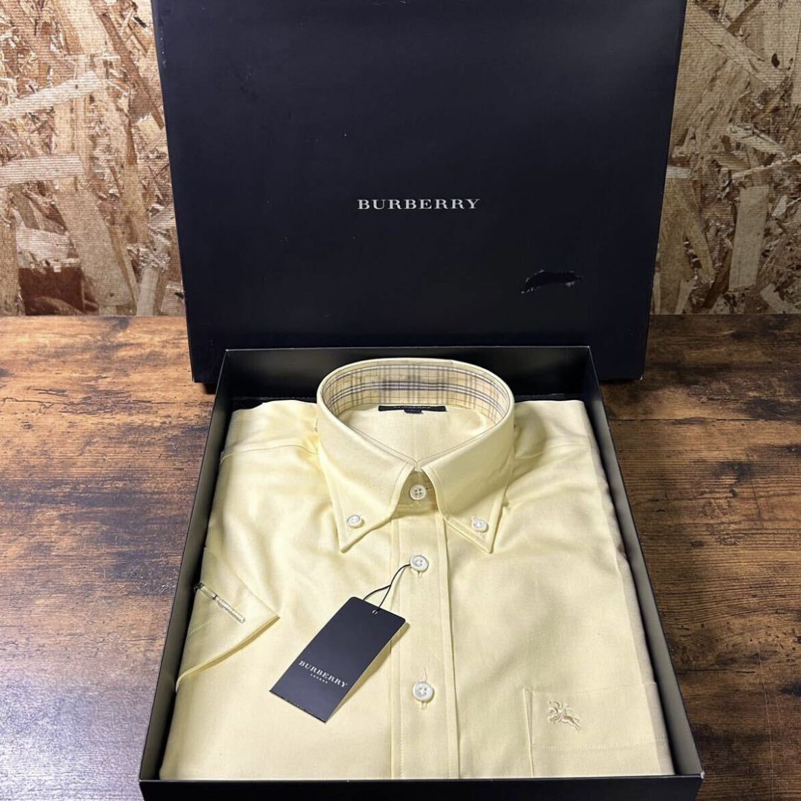 BURBERRY バーバリー ワイシャツ 半袖 シャツ Lサイズ イエロー ブランド ファッション 新品_画像1