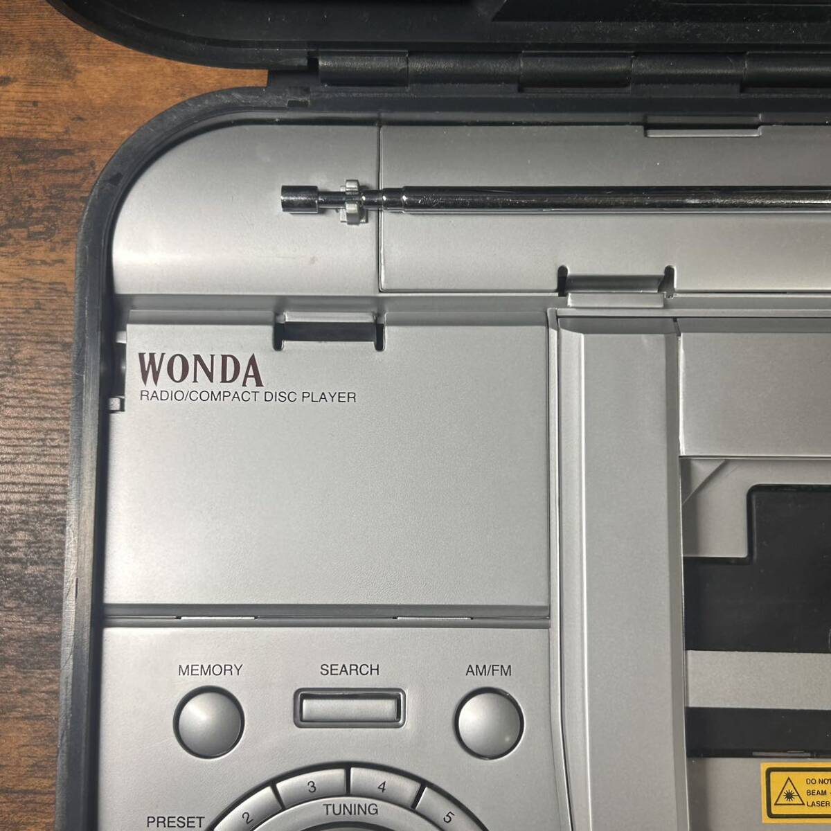 非売品 WONDA ワンダ CDプレーヤー リズムトランク アタッシュケース型 アンティーク 中古品の画像3