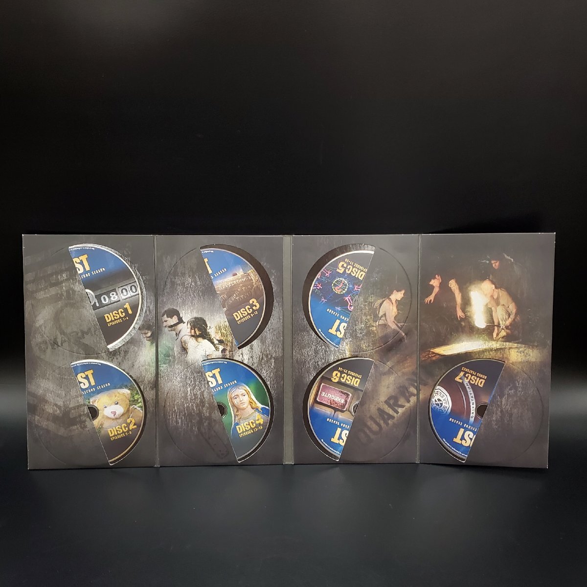 【宝蔵】Blu-ray BOX LOST THE COMPLETE COLLECTION ロスト コンプリートコレクション 海外ドラマ ディスク35枚組 保管品_画像4