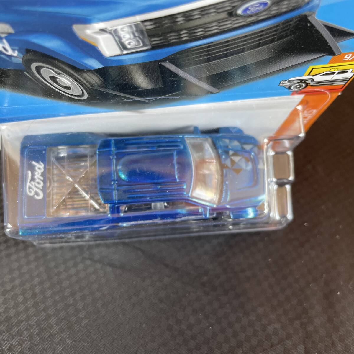 ホットウィール Hot wheels 【US版】FORD F-150 LIGHTNING CUSTOM フォード ライトニング カスタム_画像5