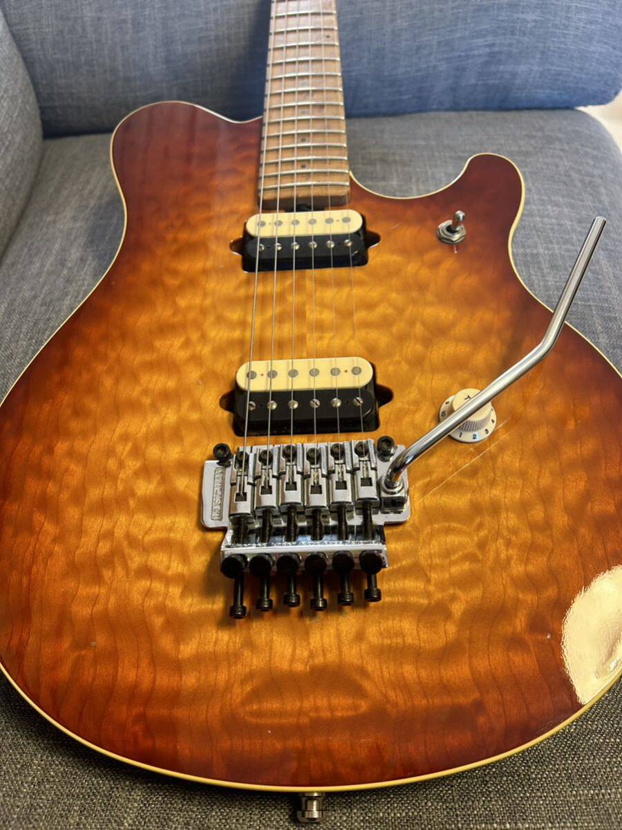 MUSIC MAN EVH Signature Sunburst Translucent_画像2