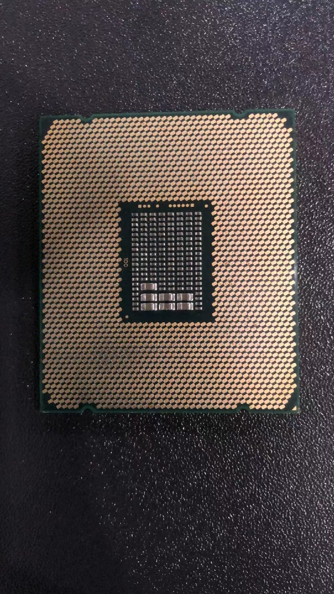 CPU インテル Intel XEON E5-2699 V4 プロセッサー 中古 動作未確認 ジャンク品 - A120の画像2