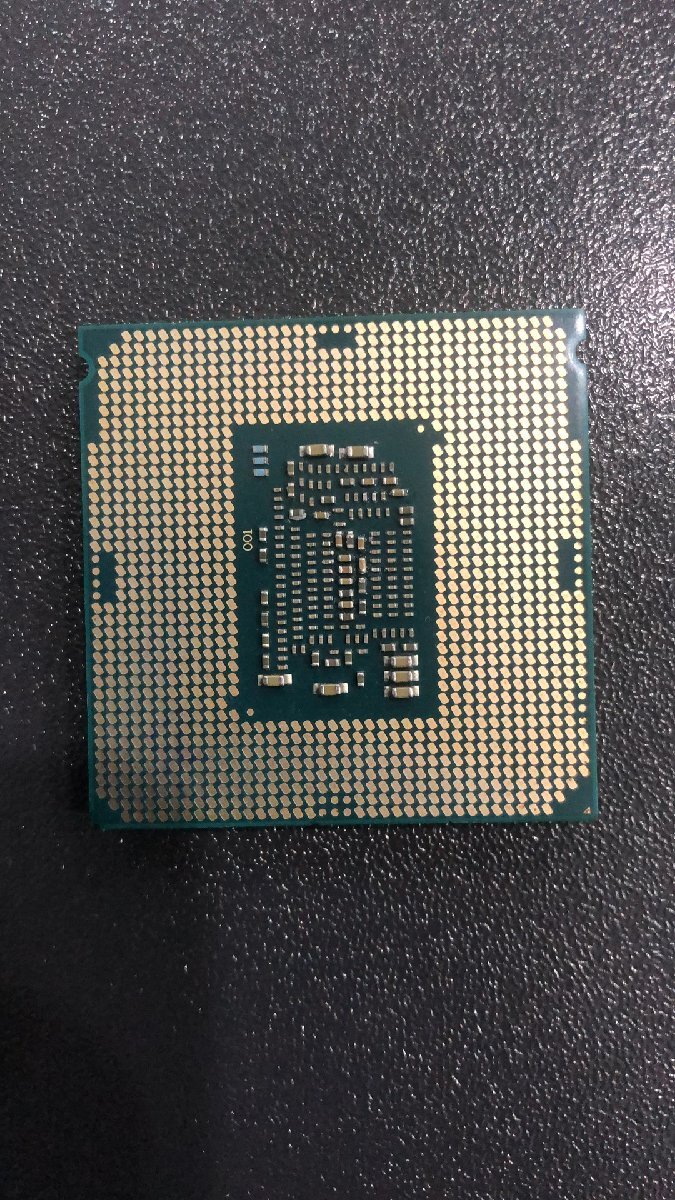 CPU インテル Intel Core I7-7700K プロセッサー 中古 動作未確認 ジャンク品 - A206の画像2