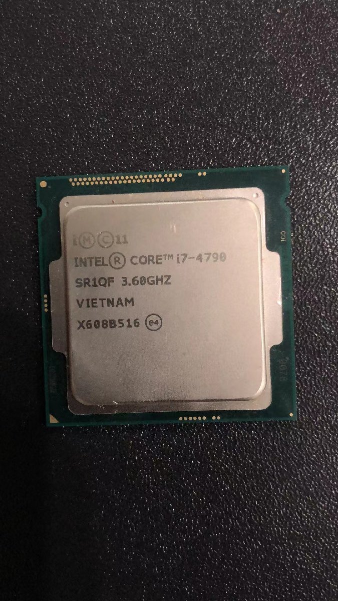 CPU インテル Intel Core I7-4790 プロセッサー 中古 動作未確認 ジャンク品 - 9913の画像1